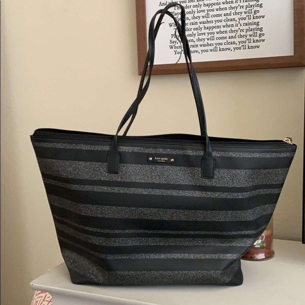 Large Kate spade tote bag